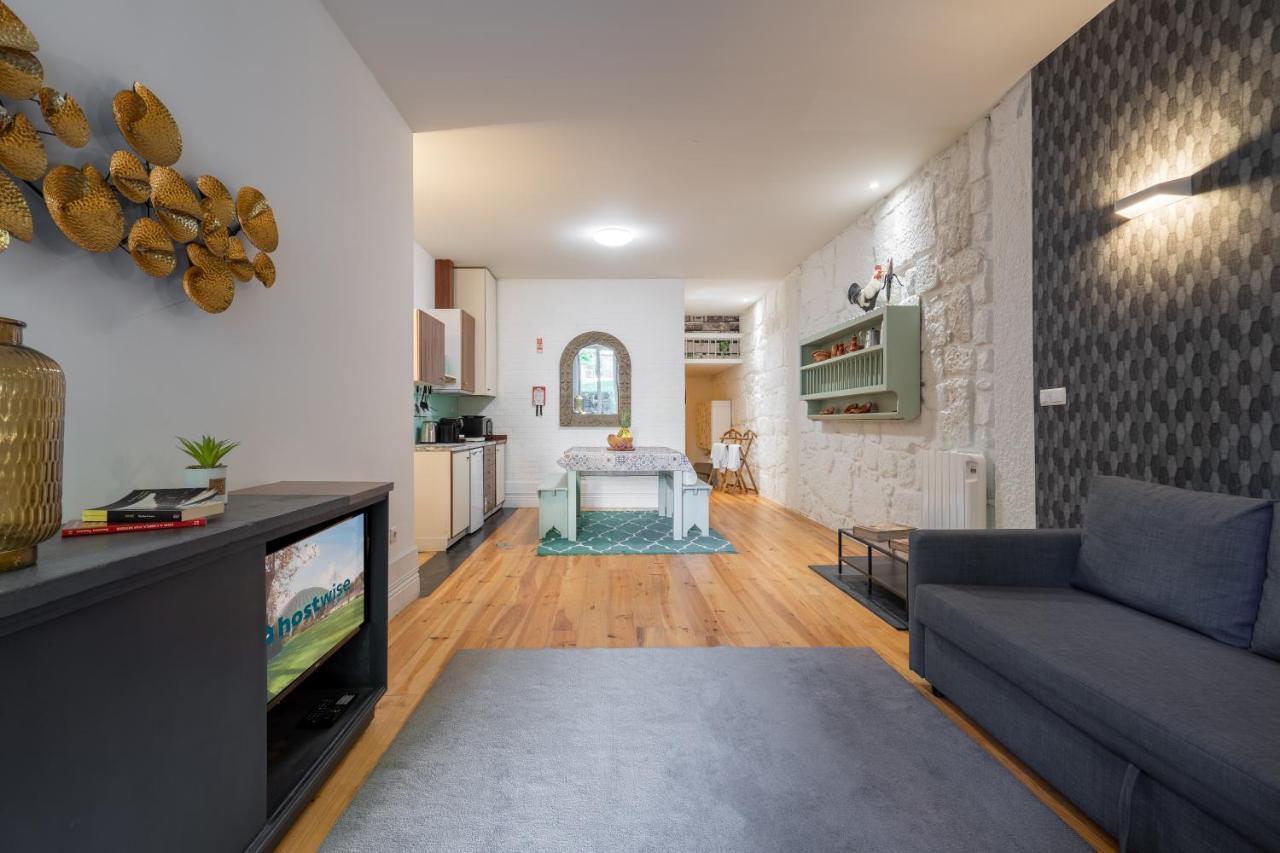 Host Wise - Homely Noble Flats - Garden & Jacuzzi Porto Eksteriør billede